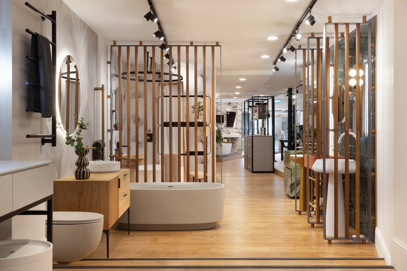 West One Bathrooms - Tunbridge Wells gallery 3