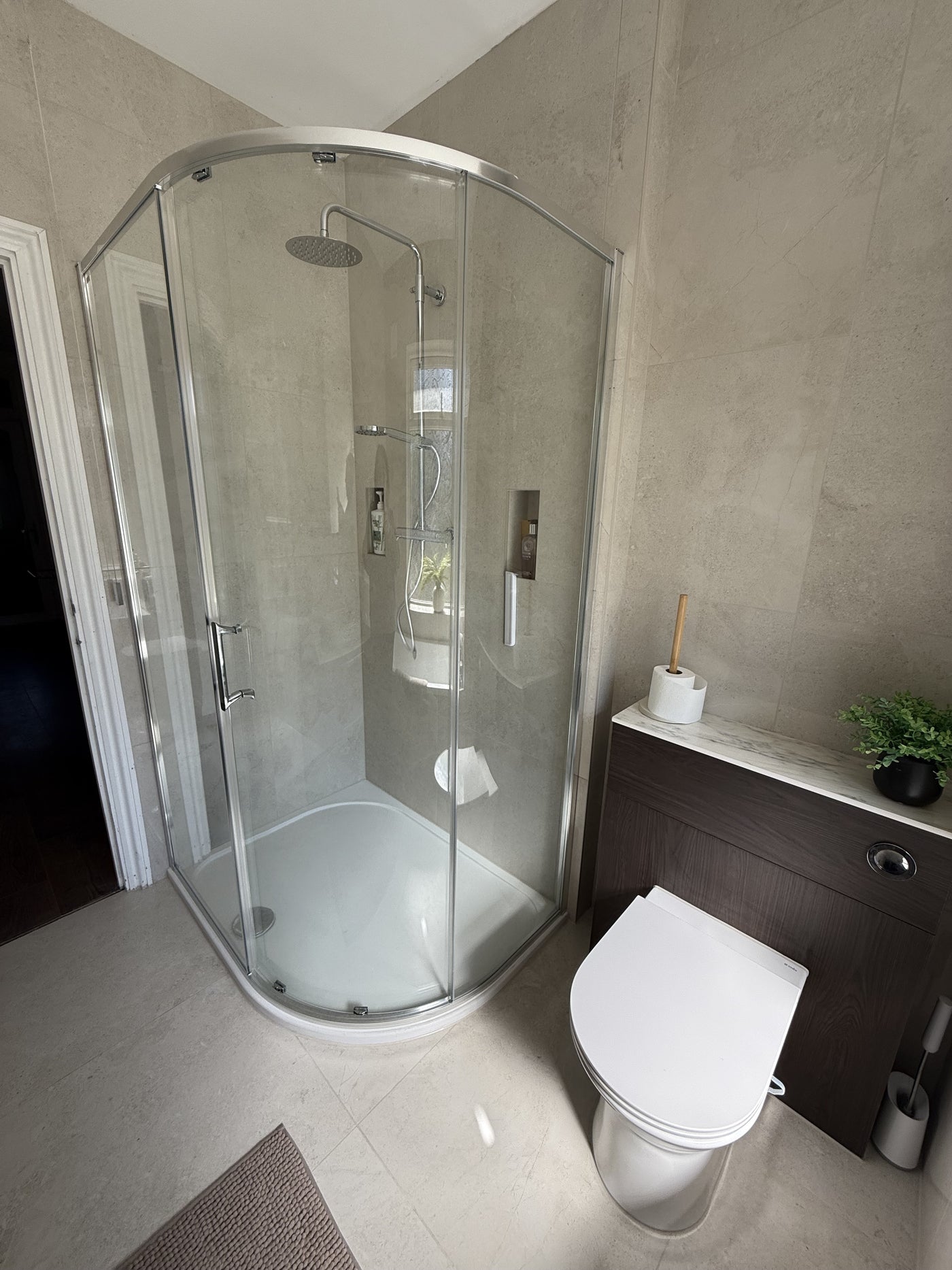 Ebberns Bathroom Centre gallery 4