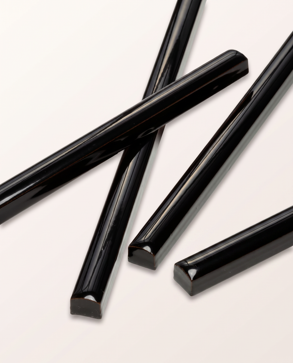 Architectural Mouldings Pencil Ceramic Black