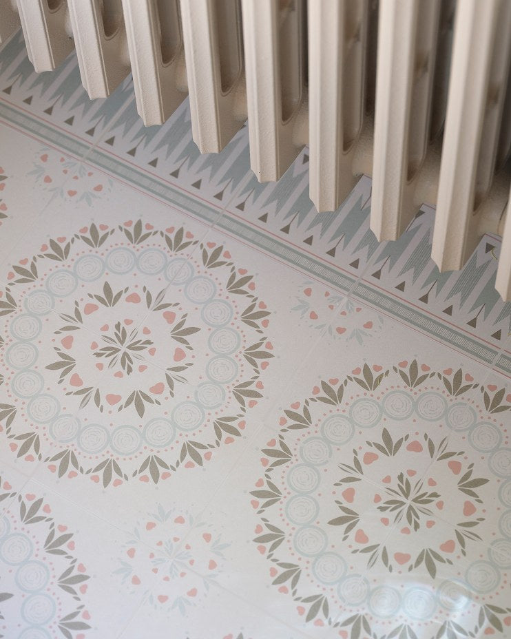 Aventuras Palma Olive Porcelain