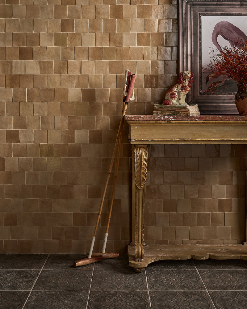 Brooklyn Embossed Ceramic||maroc-ceramic-caramel