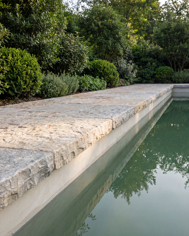 Bruton Limestone Seasoned Coping