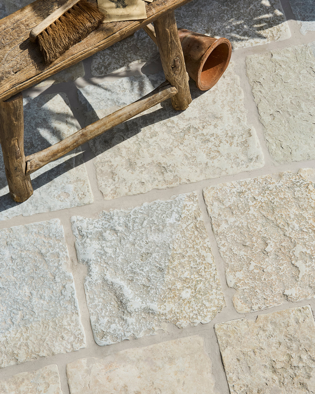 Bruton Limestone Seasoned Pavers