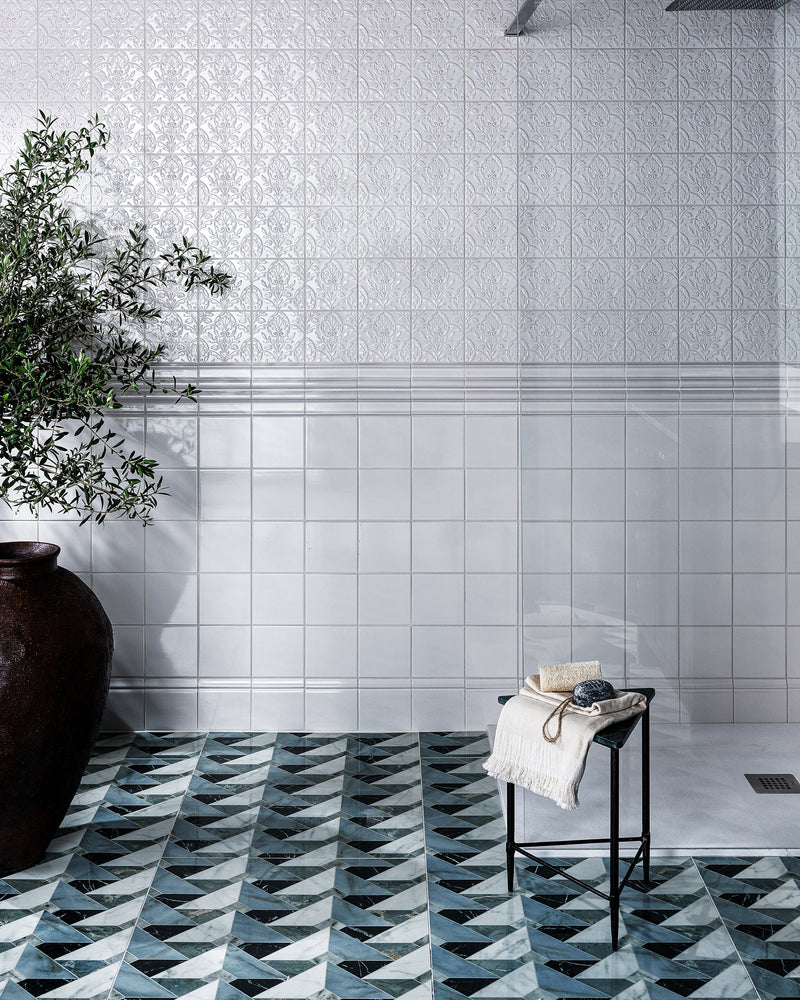 Byzantine Porcelain Seraph Sculpted||victorian-style-wall-ceramic-hampton-court-vines-cotton-white-gloss, victorian-style-wall-ceramic-cotton-white-skirting, victorian-style-wall-ceramic-cotton-white-square, victorian-style-wall-ceramic-cotton-white-dado