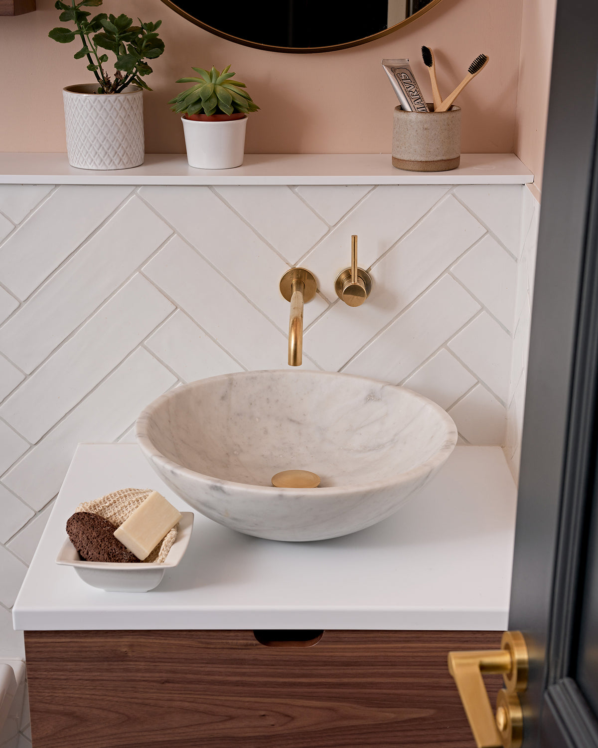 Carter Ceramic White