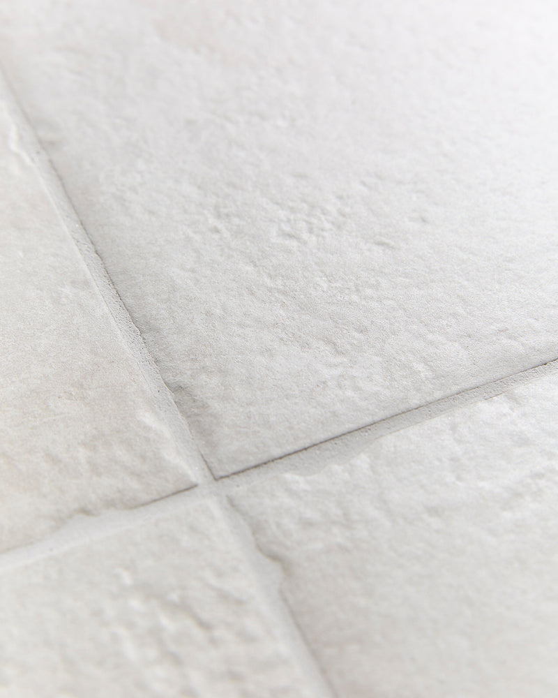 Cuba Porcelain Pearl Grey Field