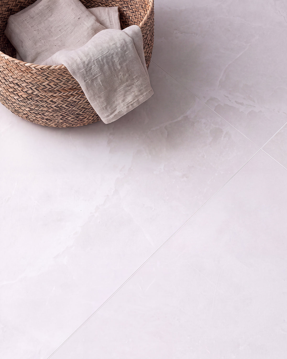 Himalaya Porcelain Crystal Matt