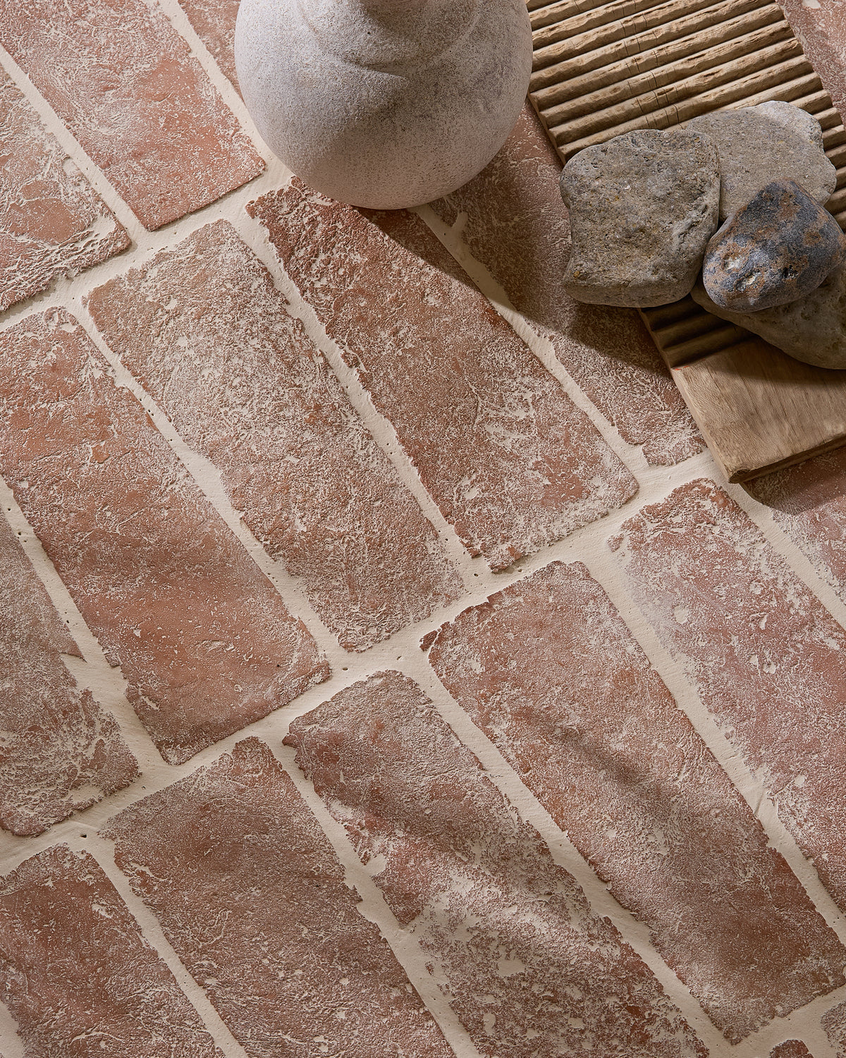 Marlborough Terracotta Wedge