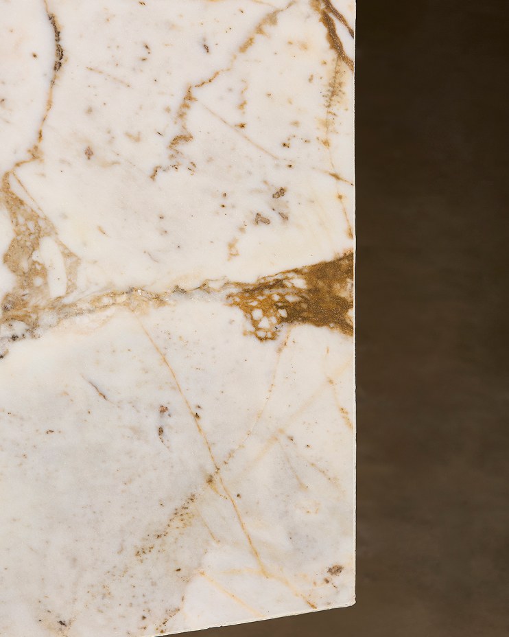 Medici Viola Marble Honed Slab Extra