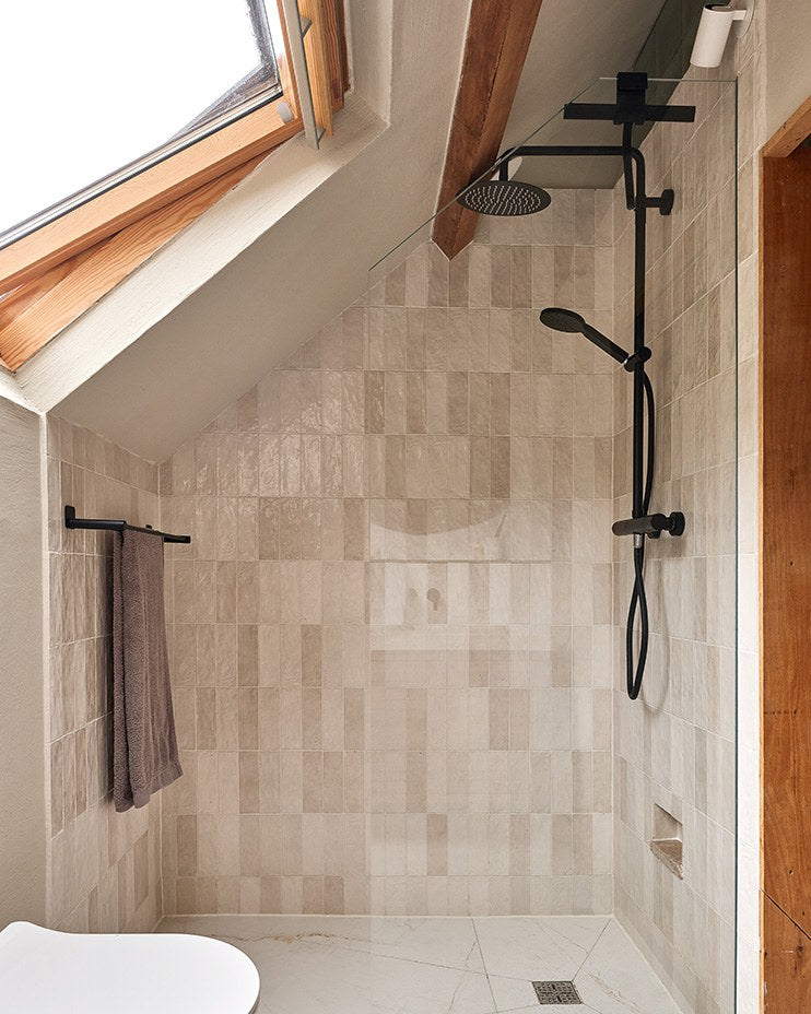 Oasis Ceramic White Gloss