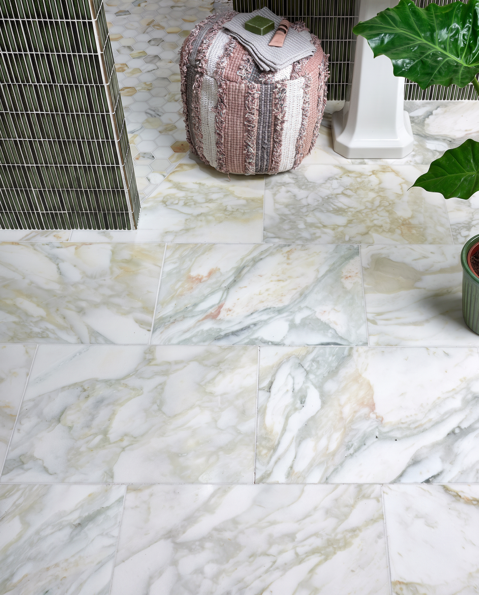 Palazzo Oro Honed Marble