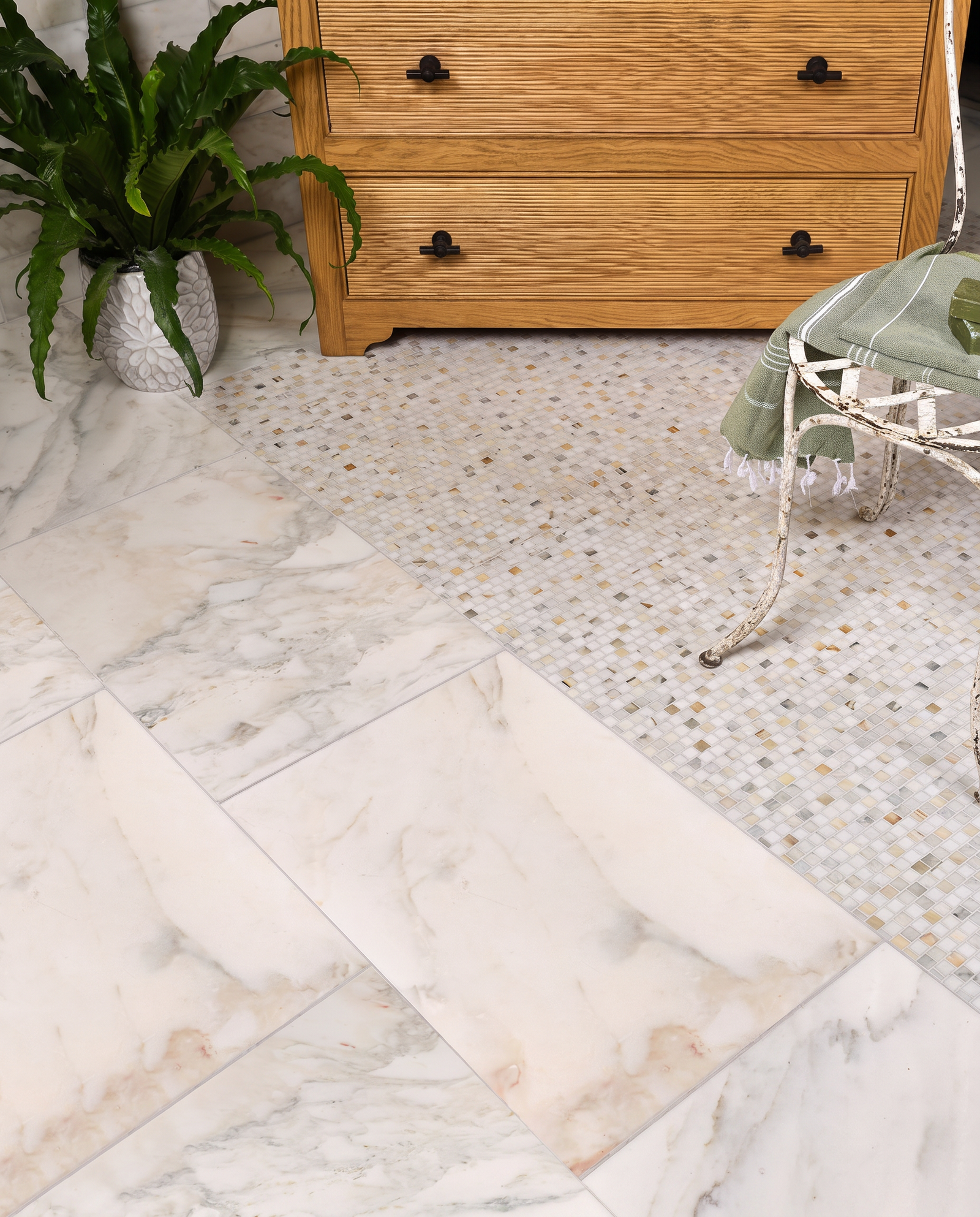 Palazzo Oro Honed Marble