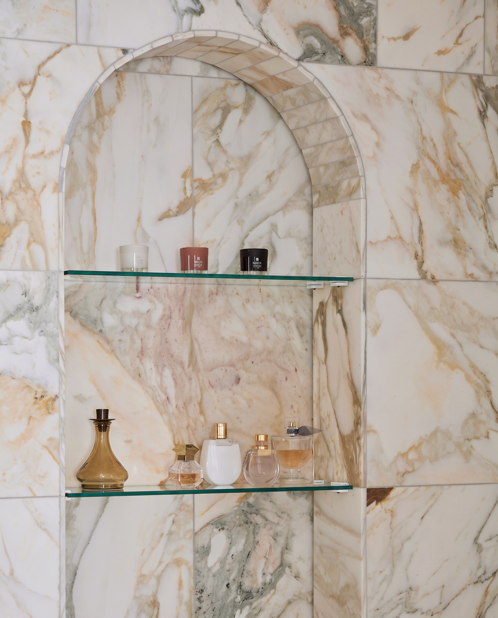 Palazzo Oro Honed Marble