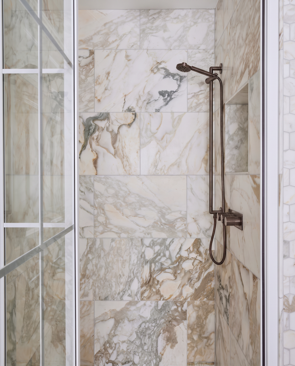 Palazzo Oro Honed Marble