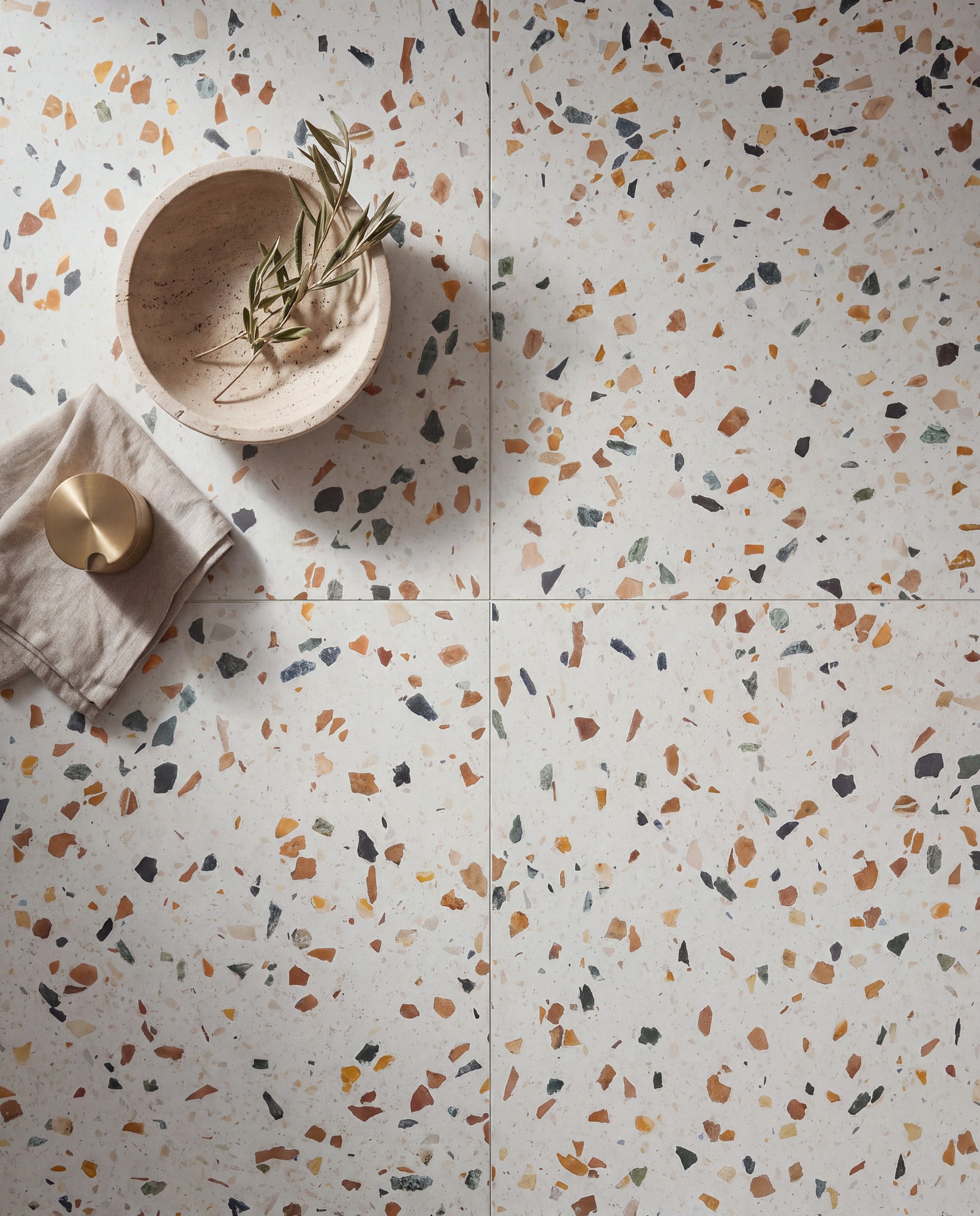 Rialto Porcelain Satin Cognac