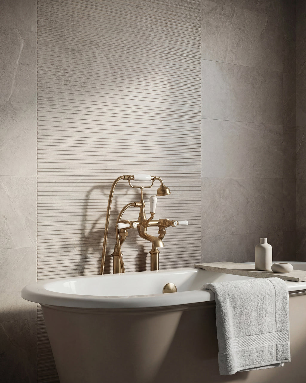 Riverside Wall Ceramic Perla