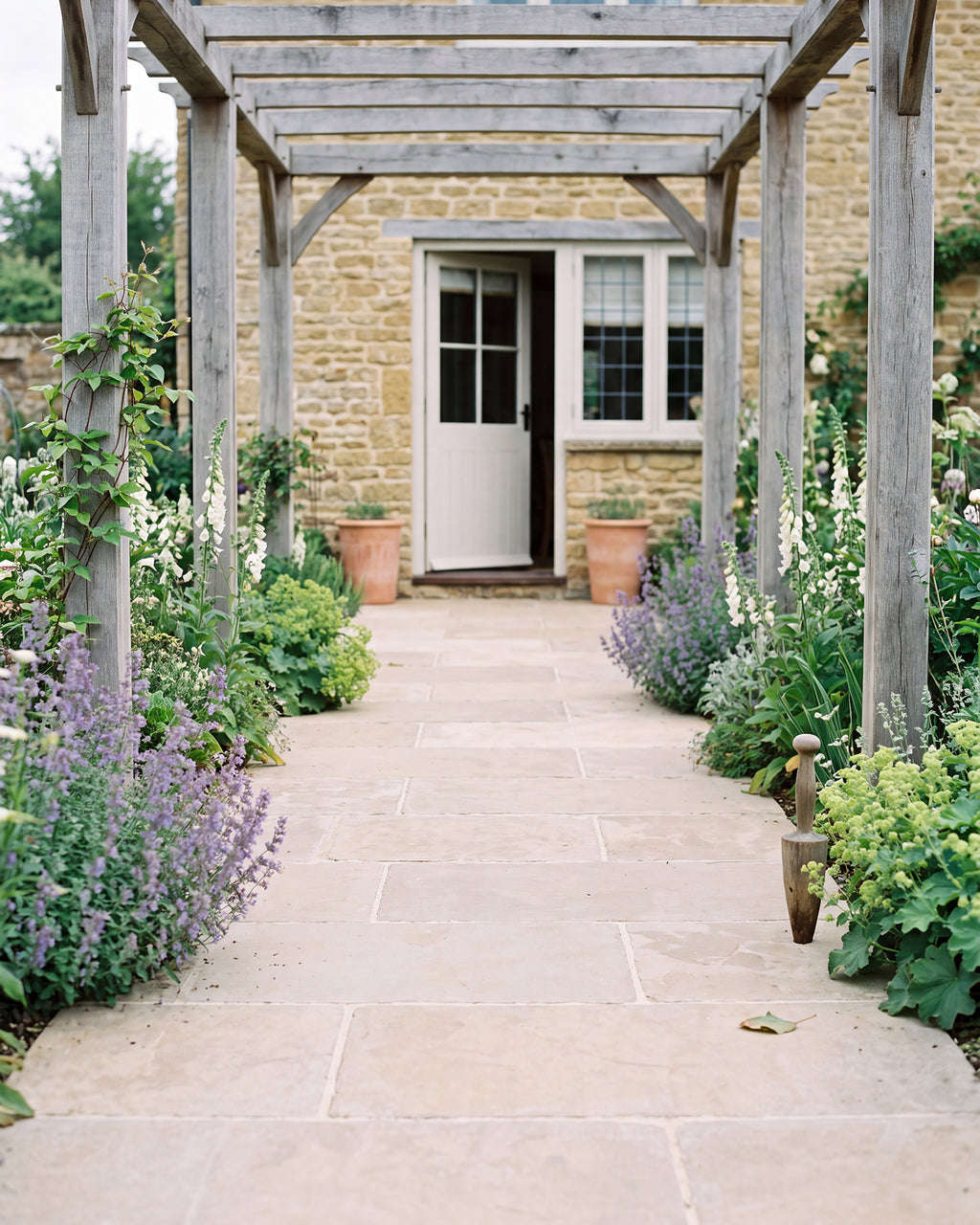 Romaine Limestone Tumbled Finish
