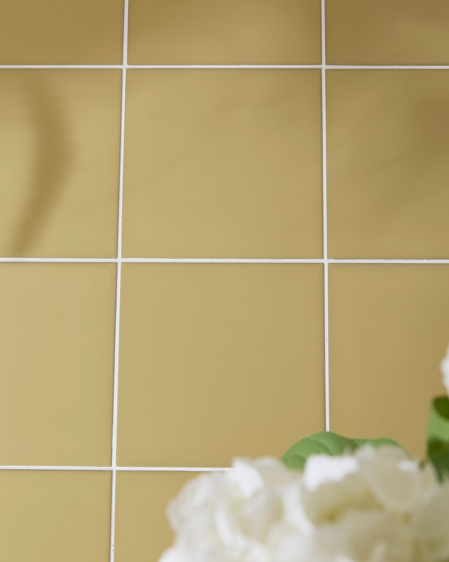 Sanderson - Plain Ochre Porcelain
