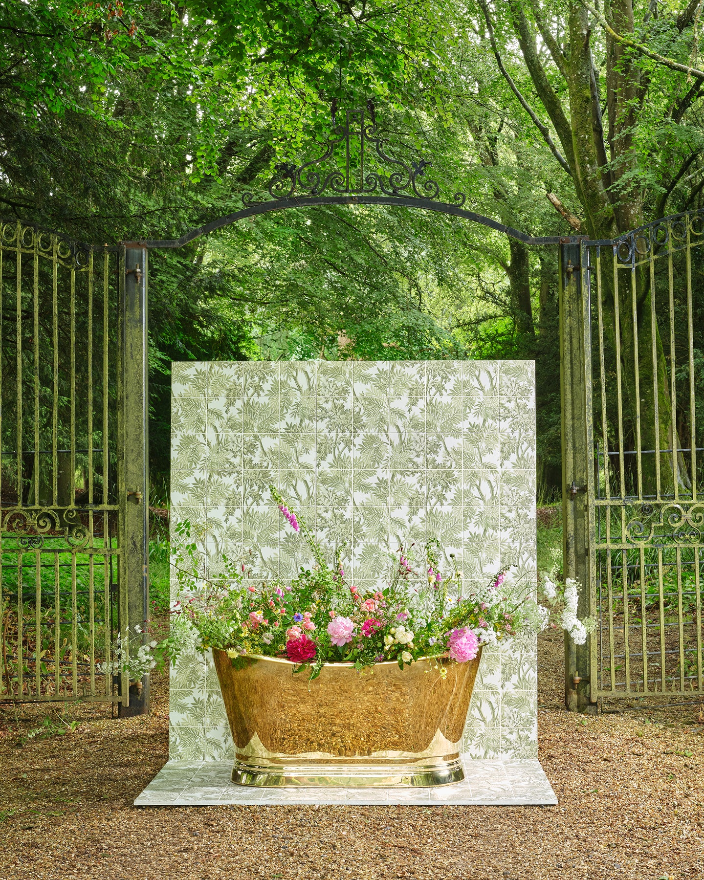 Sanderson - Tapestry Trees Forest Mural Porcelain Pattern