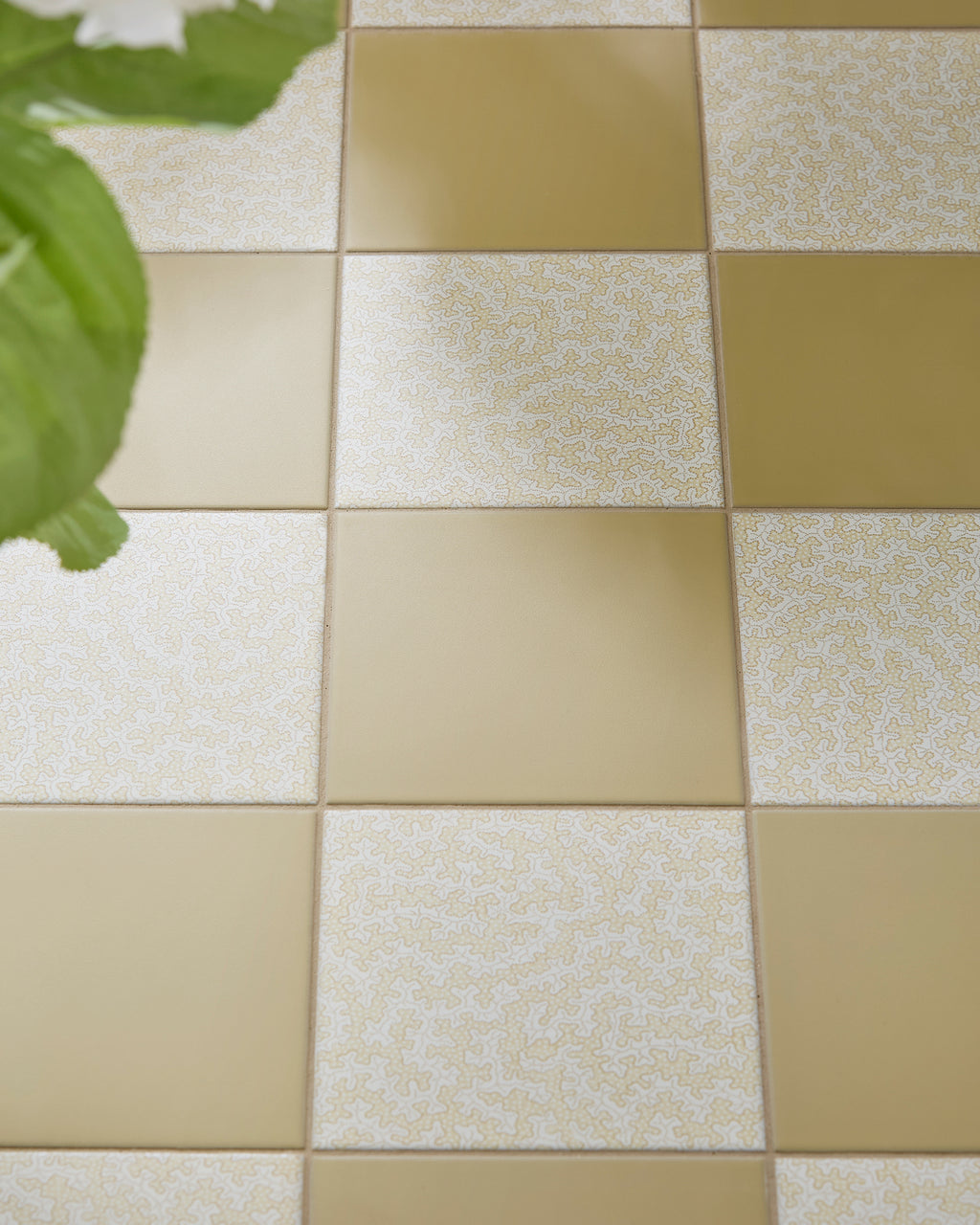 Sanderson - Plain Ochre Porcelain