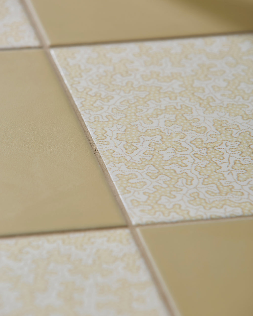 Sanderson - Plain Ochre Porcelain