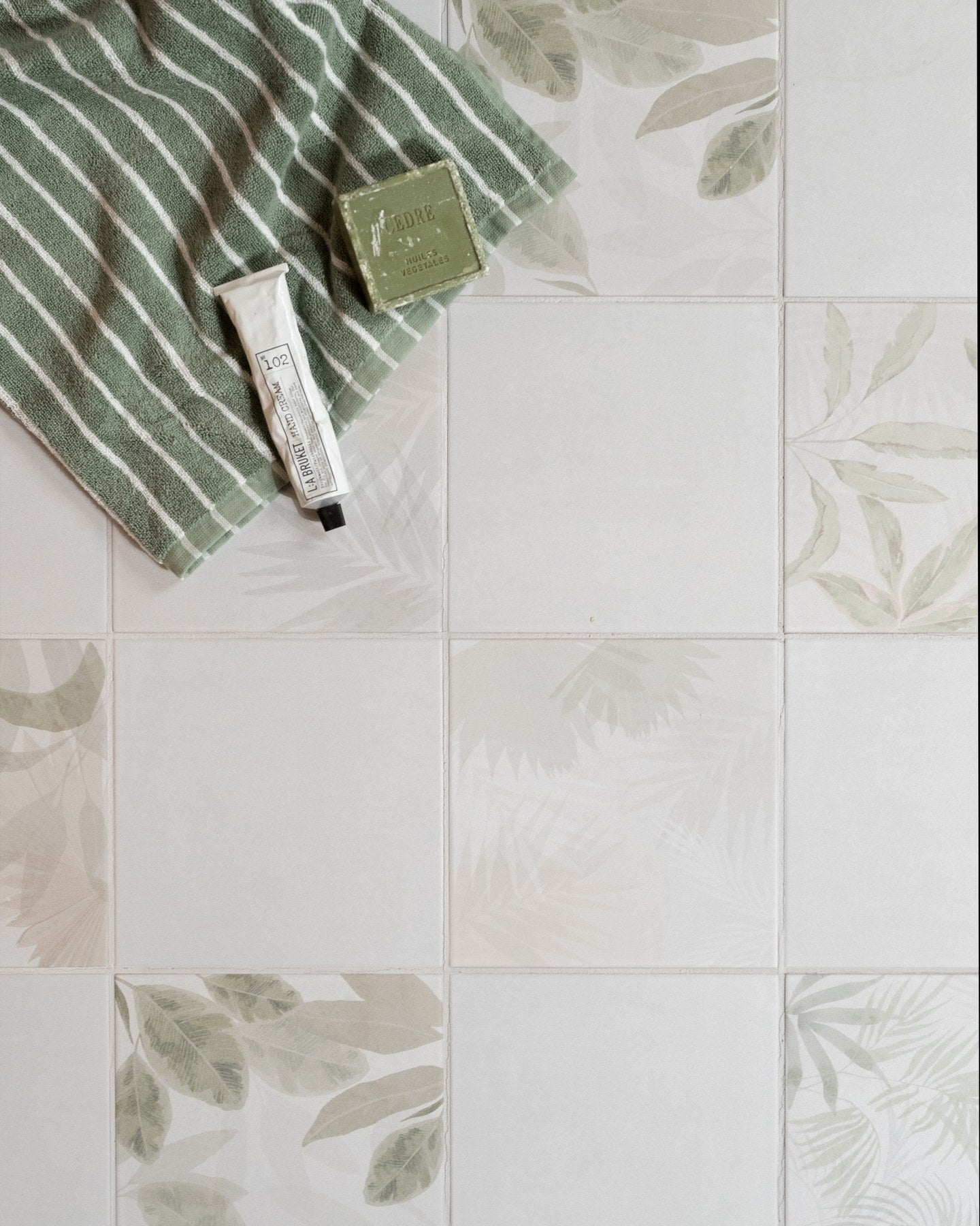 Signature Porcelain Mist