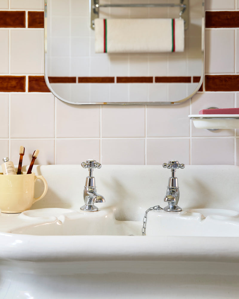Tunstall Ceramic Square Deep White|@overdale_house|avebury-ceramic-burnt-caramel-crackle-glaze