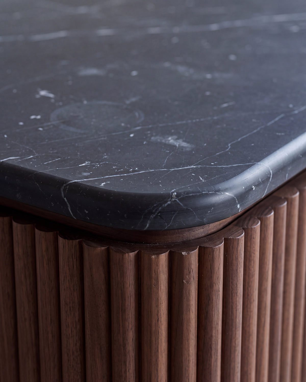 Versailles Noir Marble Slab