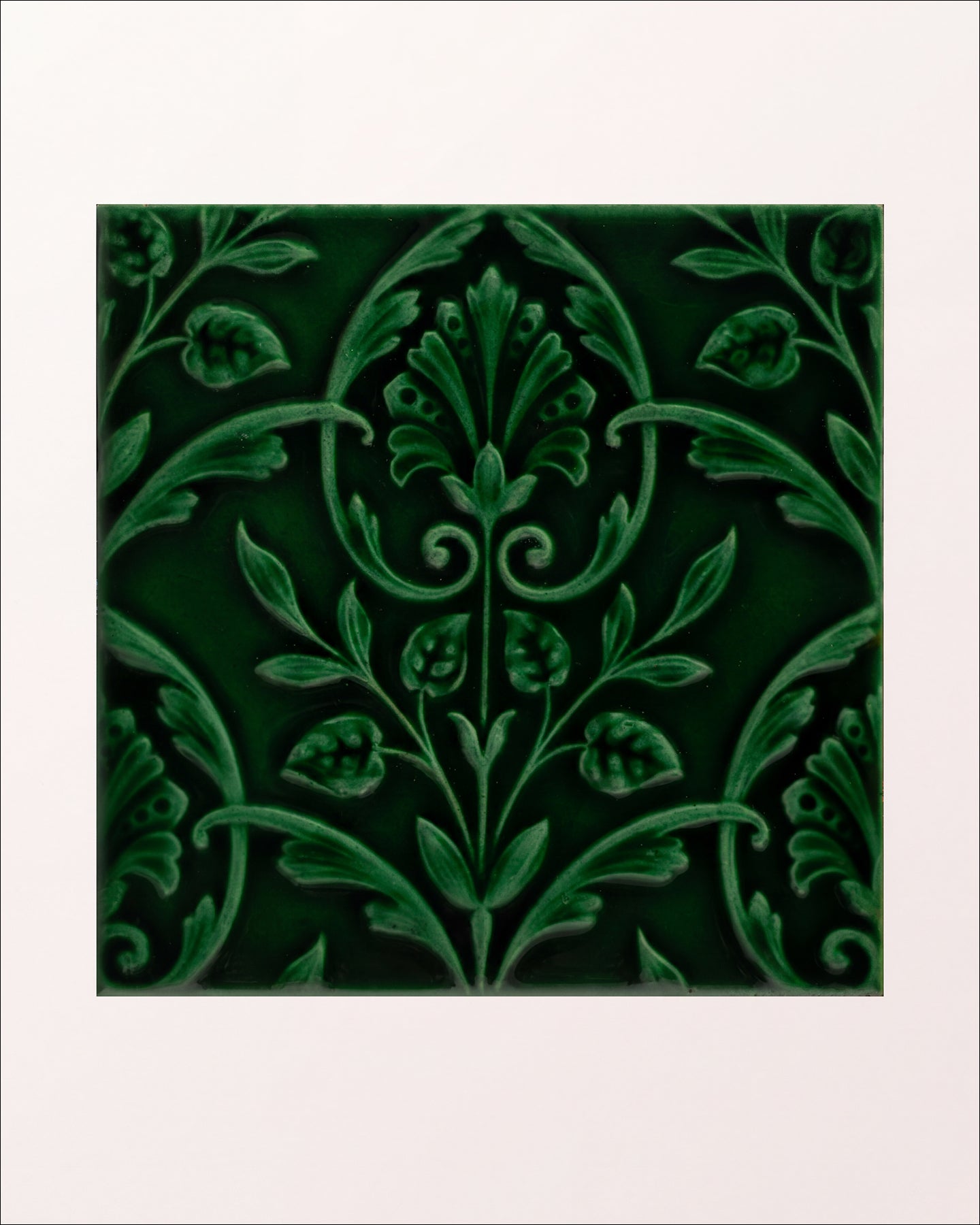 Victorian Style™ Wall Ceramic Hampton Court Vines Olive Green Gloss