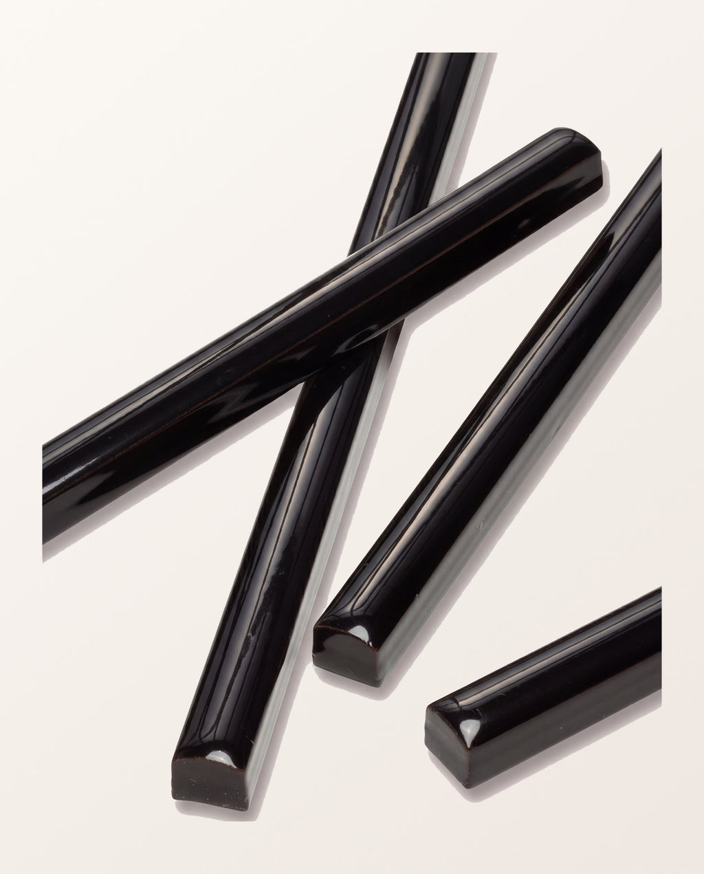 Architectural Mouldings Pencil Ceramic Black