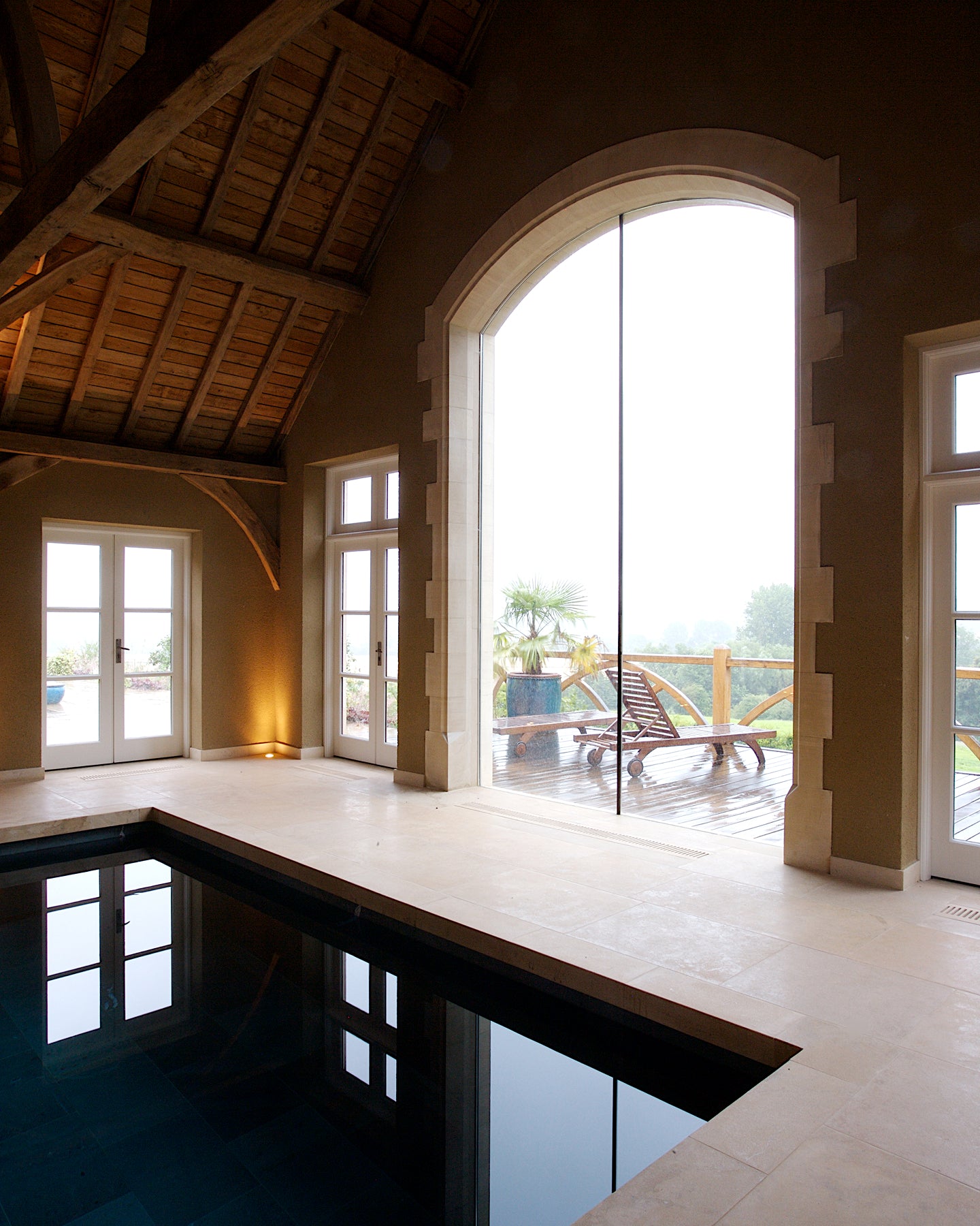 Bath Limestone Honed Finish