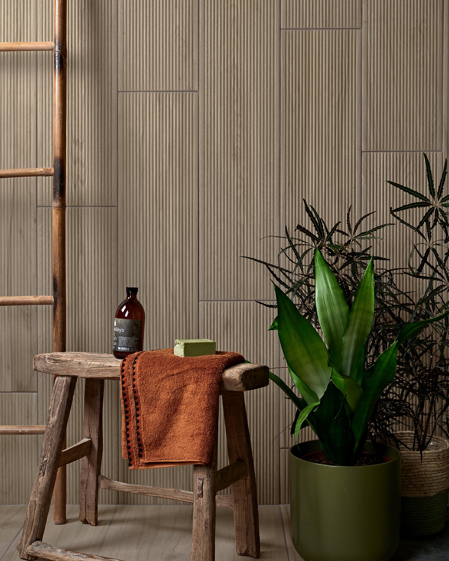 Beach Hut Fluted Porcelain Caramel