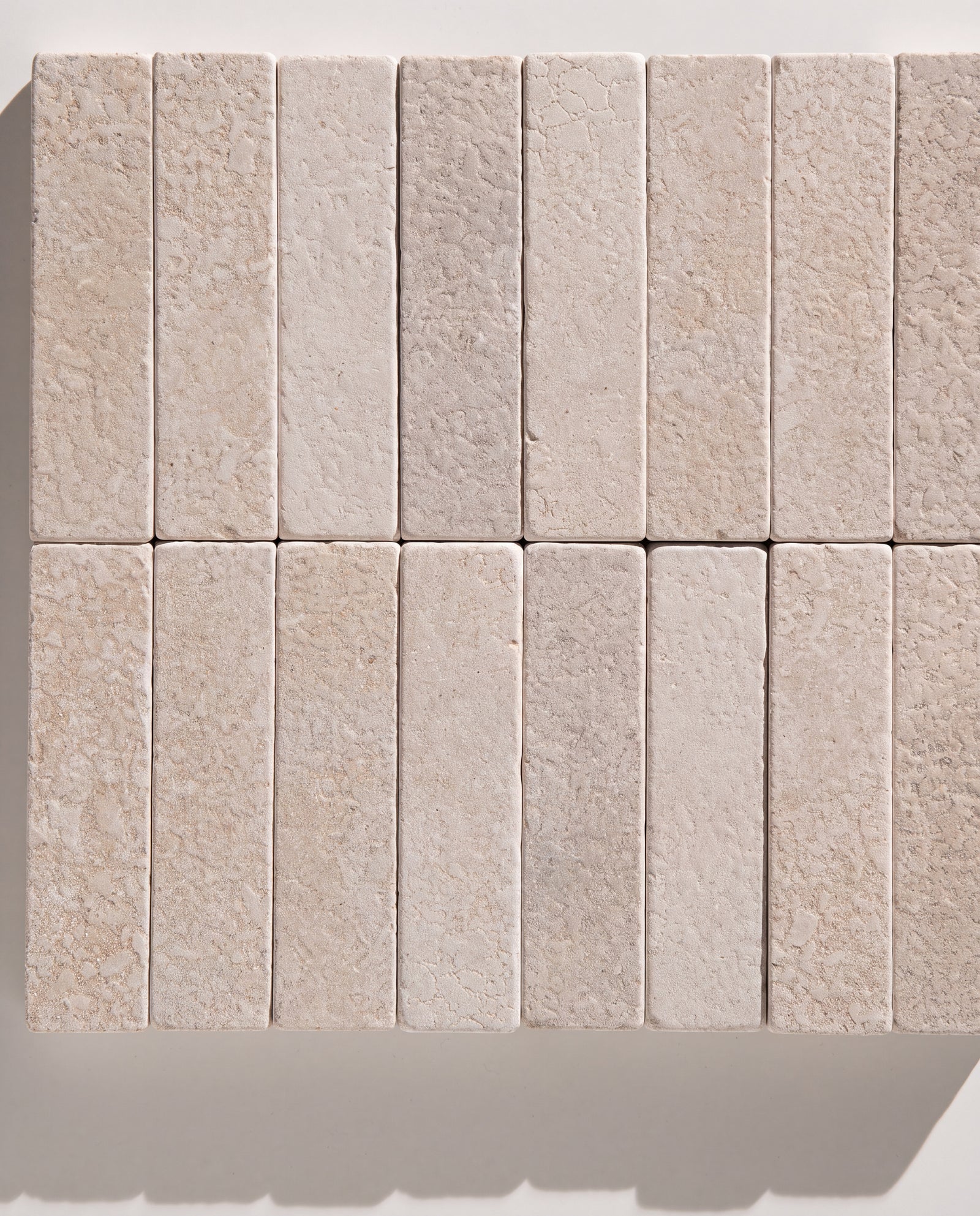 Buscot Limestone Tumbled & Etched Klinkers
