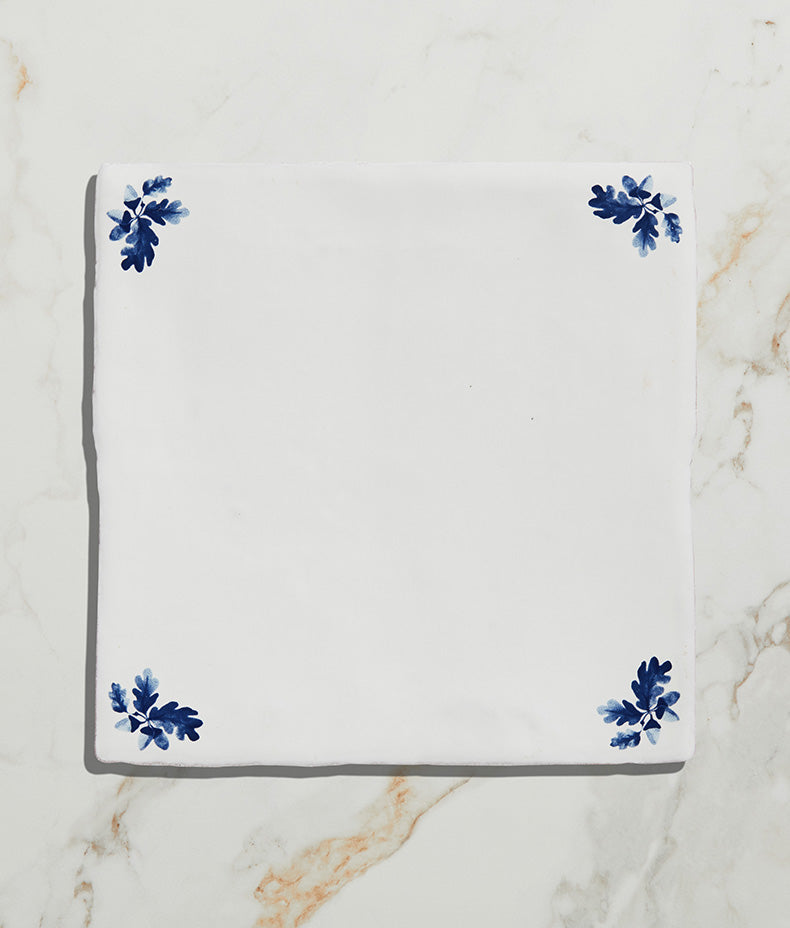 Dyrham Dairy Ceramic Oak Leaf Corner