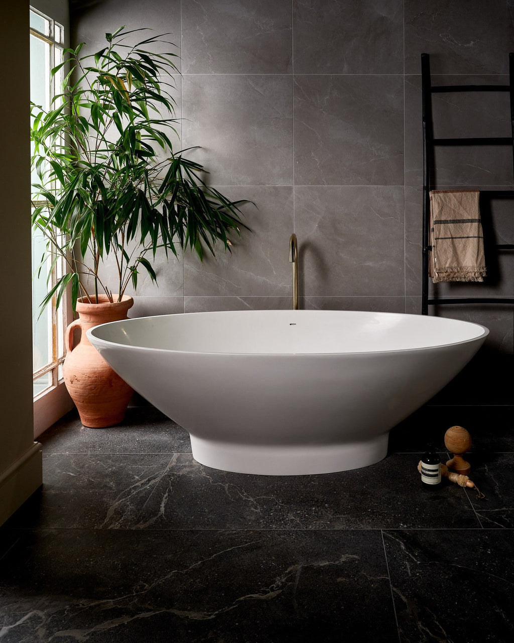 Etna Porcelain Matt