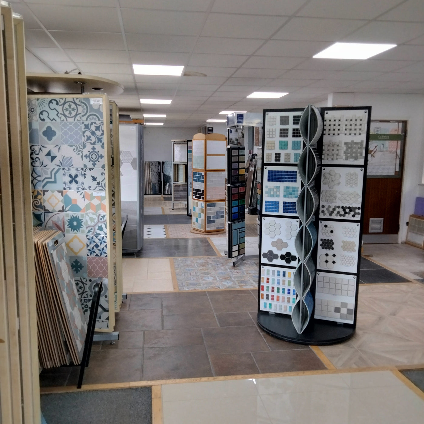 Totnes Tile, Kitchen & Bathroom Studio gallery 1
