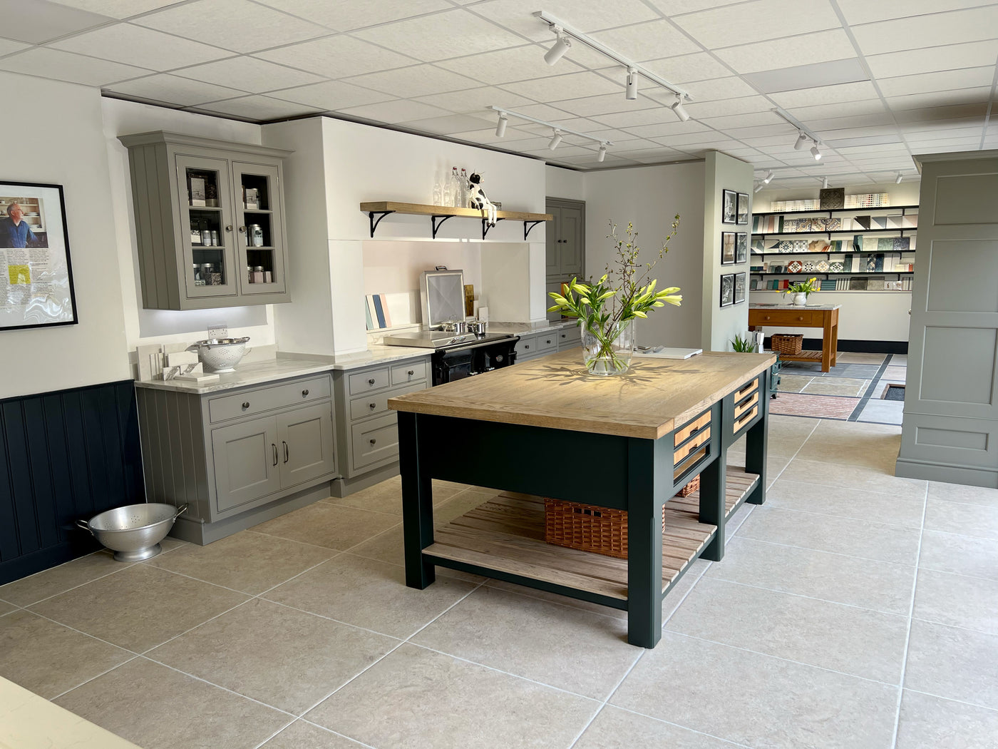 Thomas & Thomas Kitchens & Living gallery 4