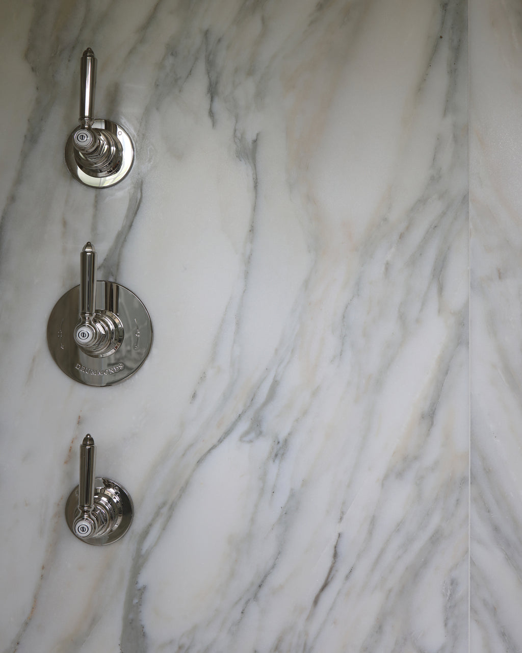 Palazzo Oro Marble Honed Slab