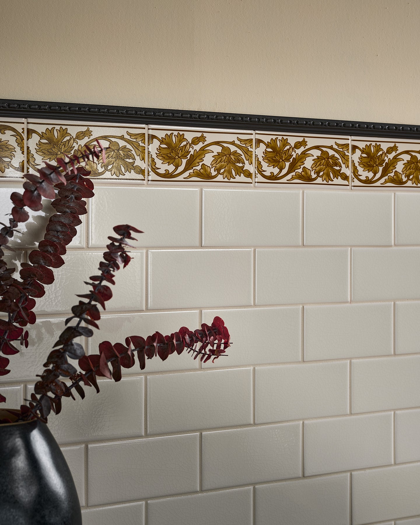 Victorian Style™ Wall Ceramic Cotton White Metro