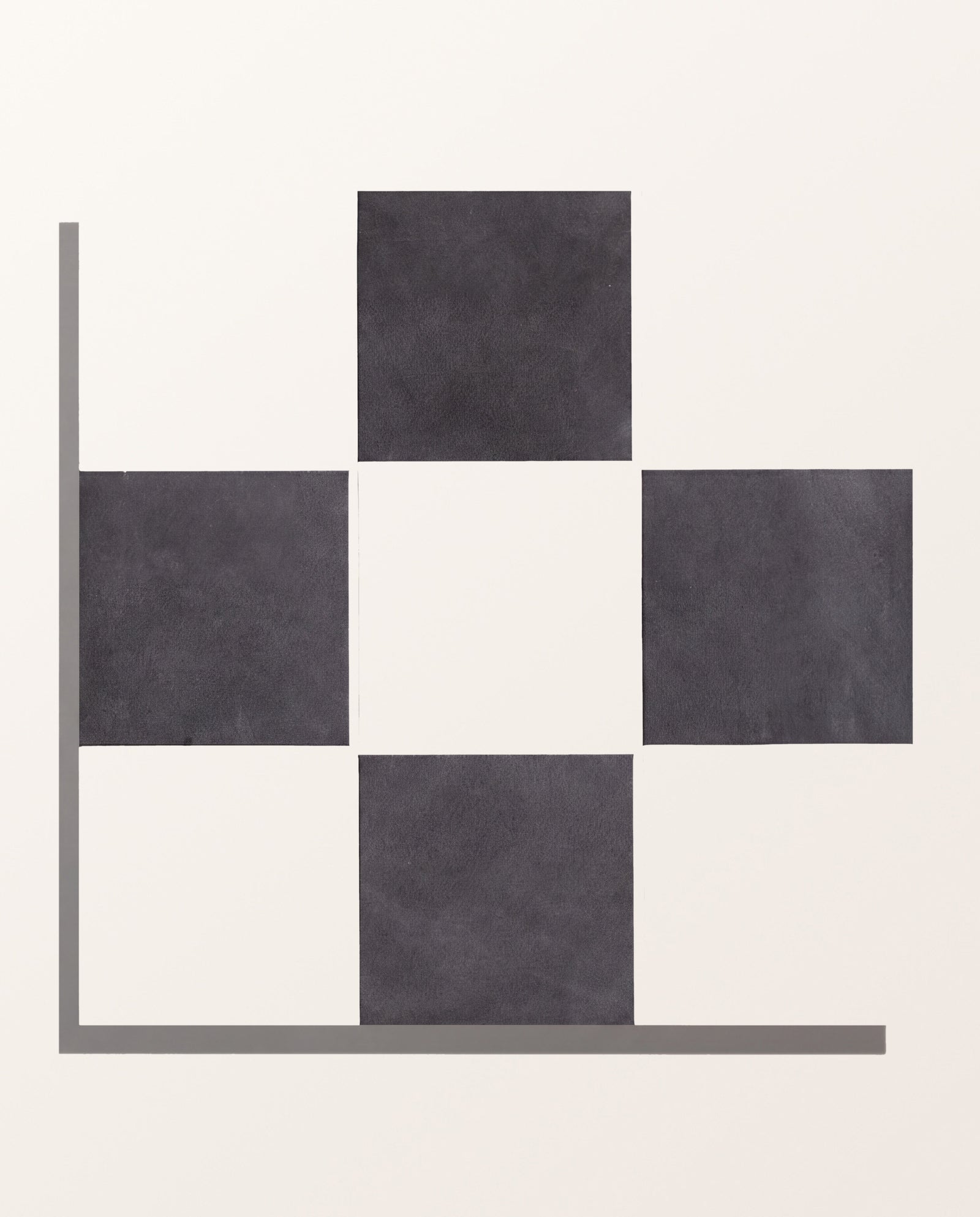 Victorian Style™ Porcelain Chess Mono B