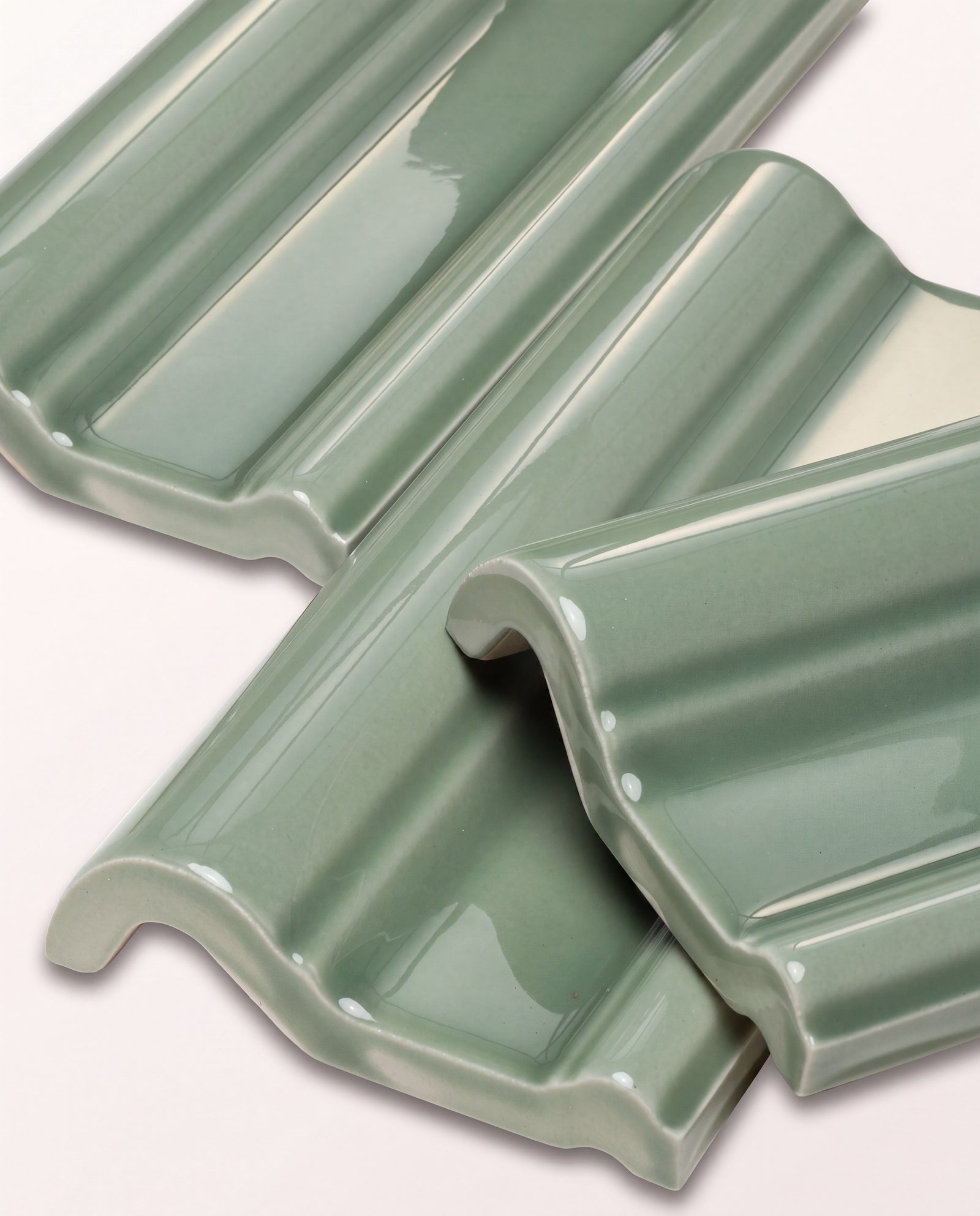 Victorian Style™ Wall Ceramic Cabbage Green Dado