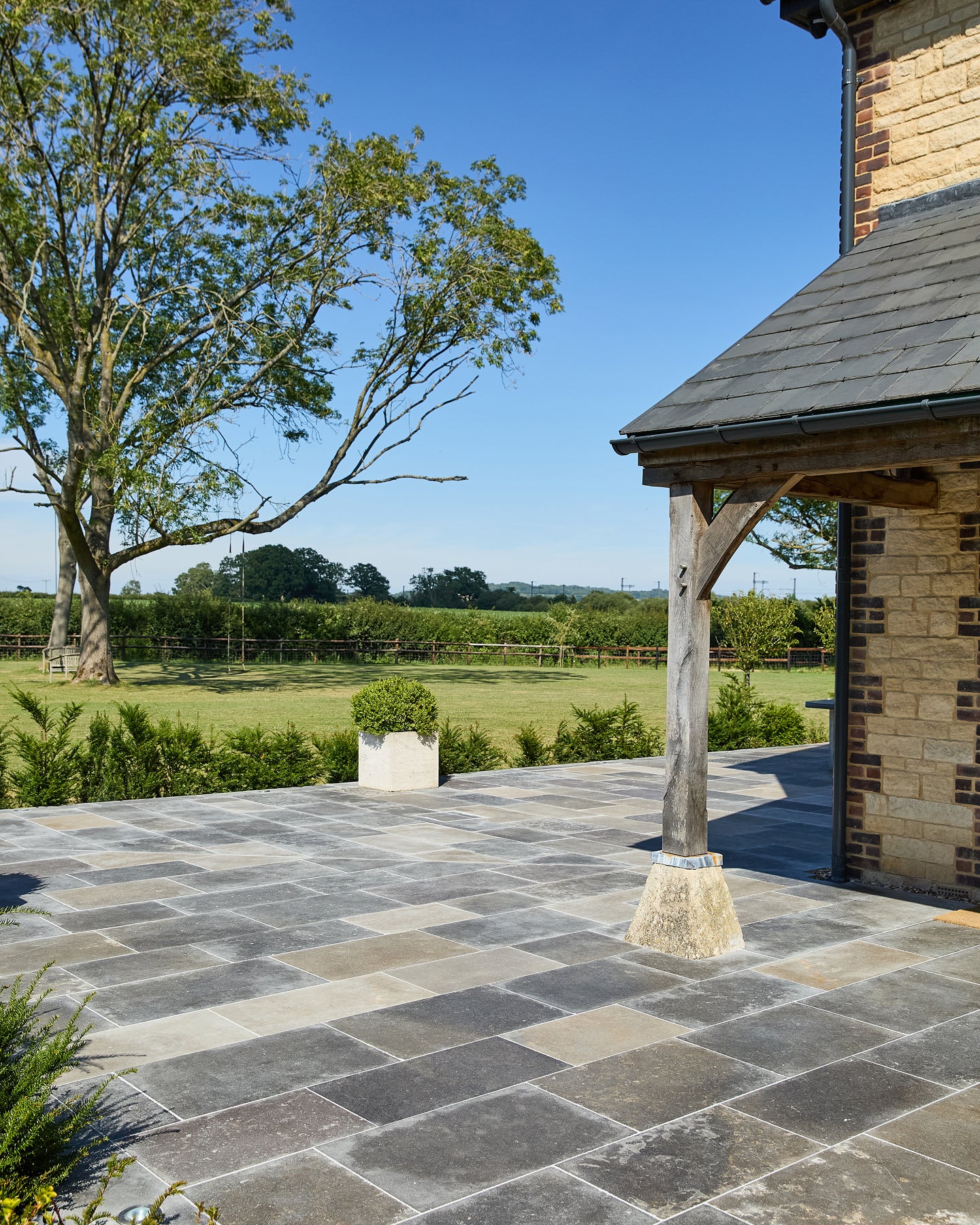 Wareham Limestone Tumbled & Etched Finish