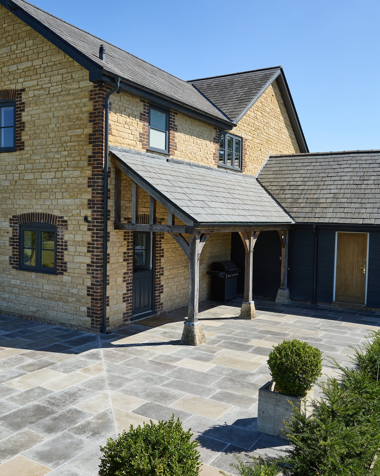 Wareham Limestone Tumbled & Etched Finish