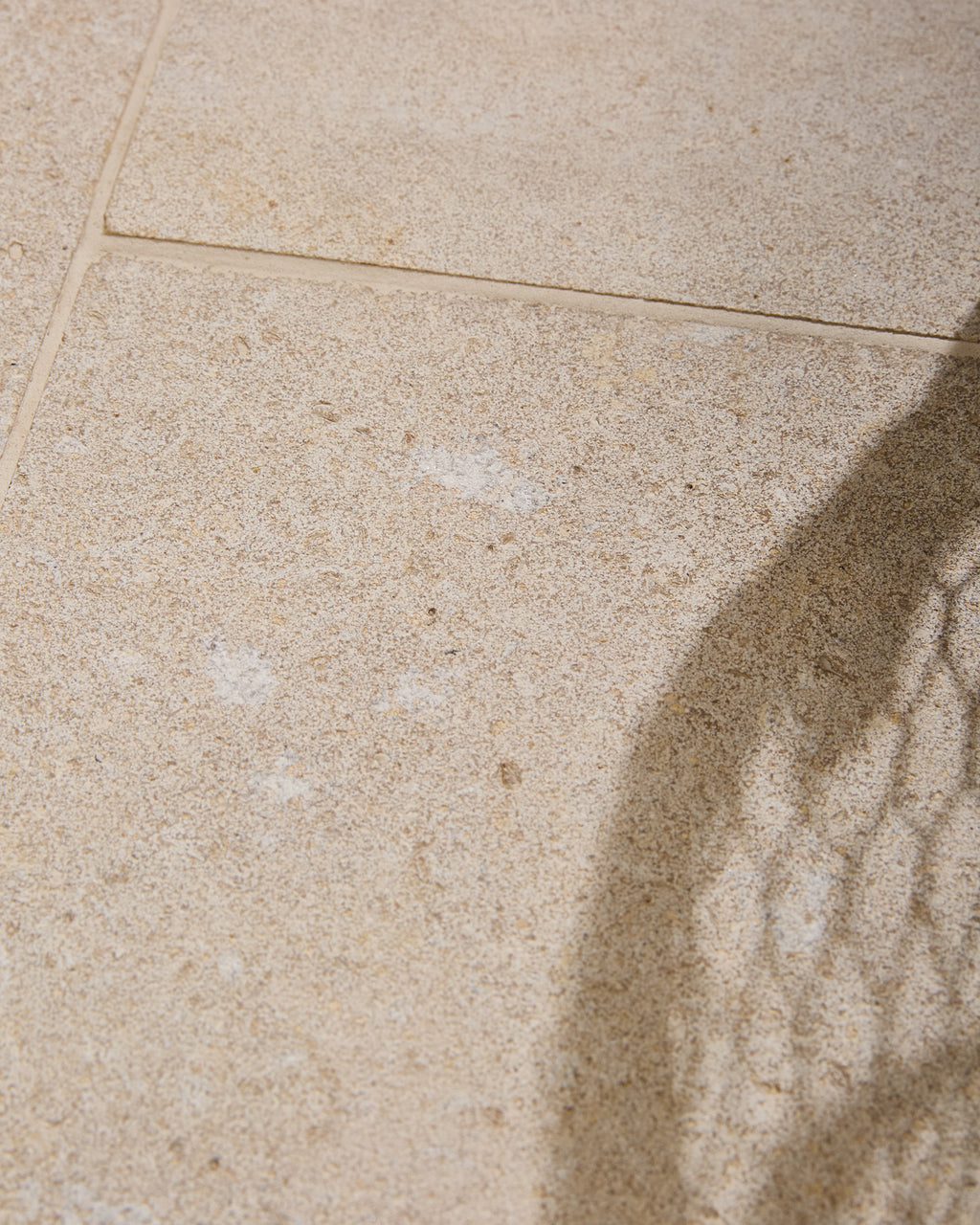 Wychwood Limestone Etched Finish