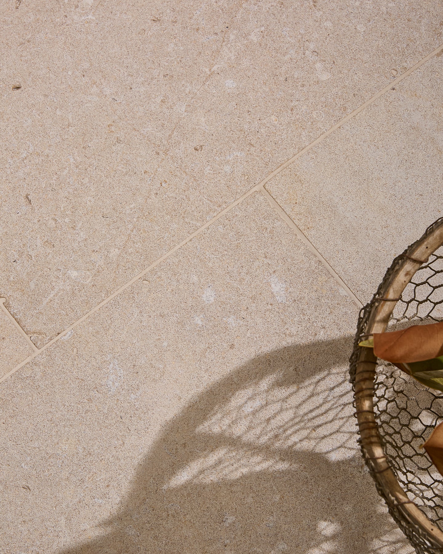 Wychwood Limestone Etched Finish