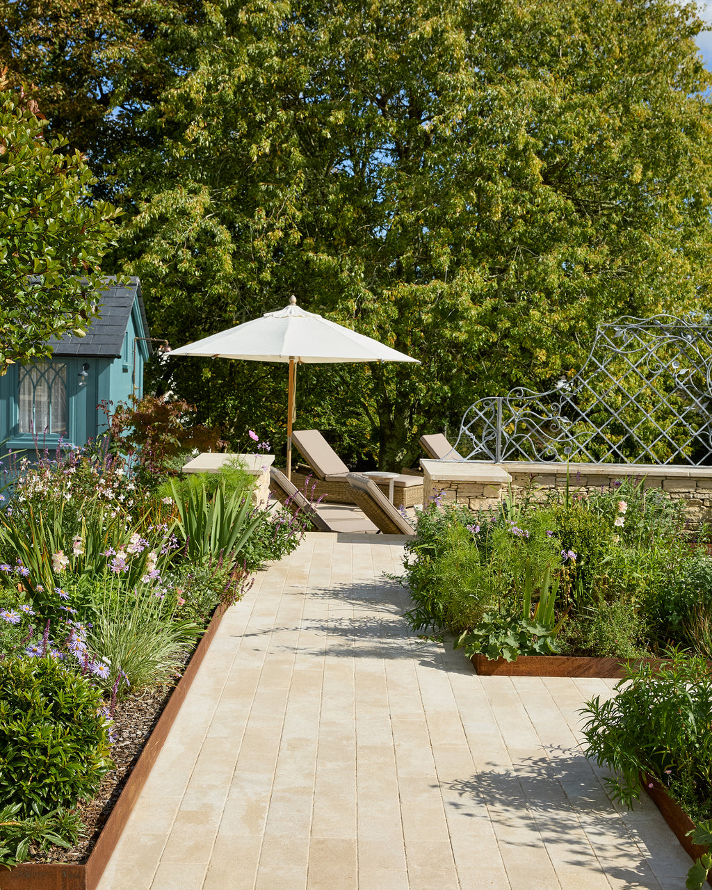 Wychwood Limestone Paving Tumbled & Etched Finish