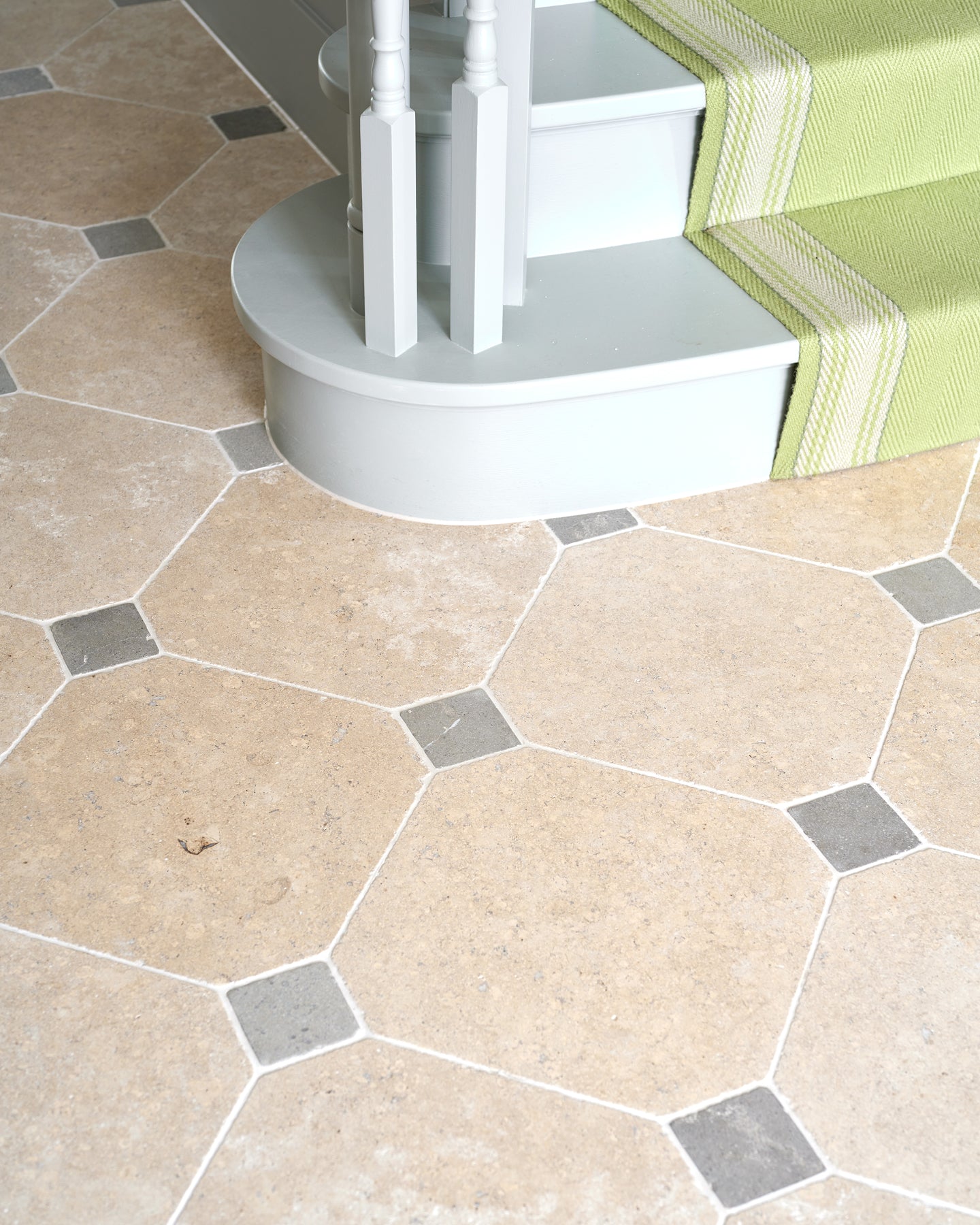 Wychwood Limestone Tumbled Finish