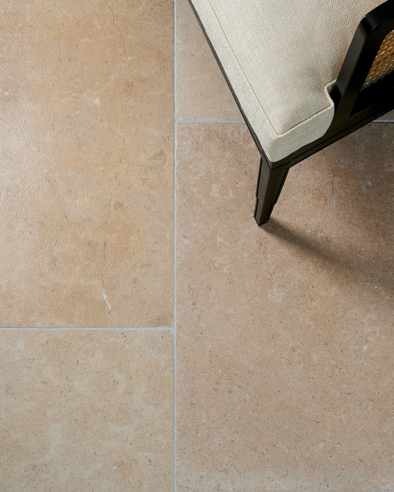 Wychwood Limestone Tumbled & Etched Finish