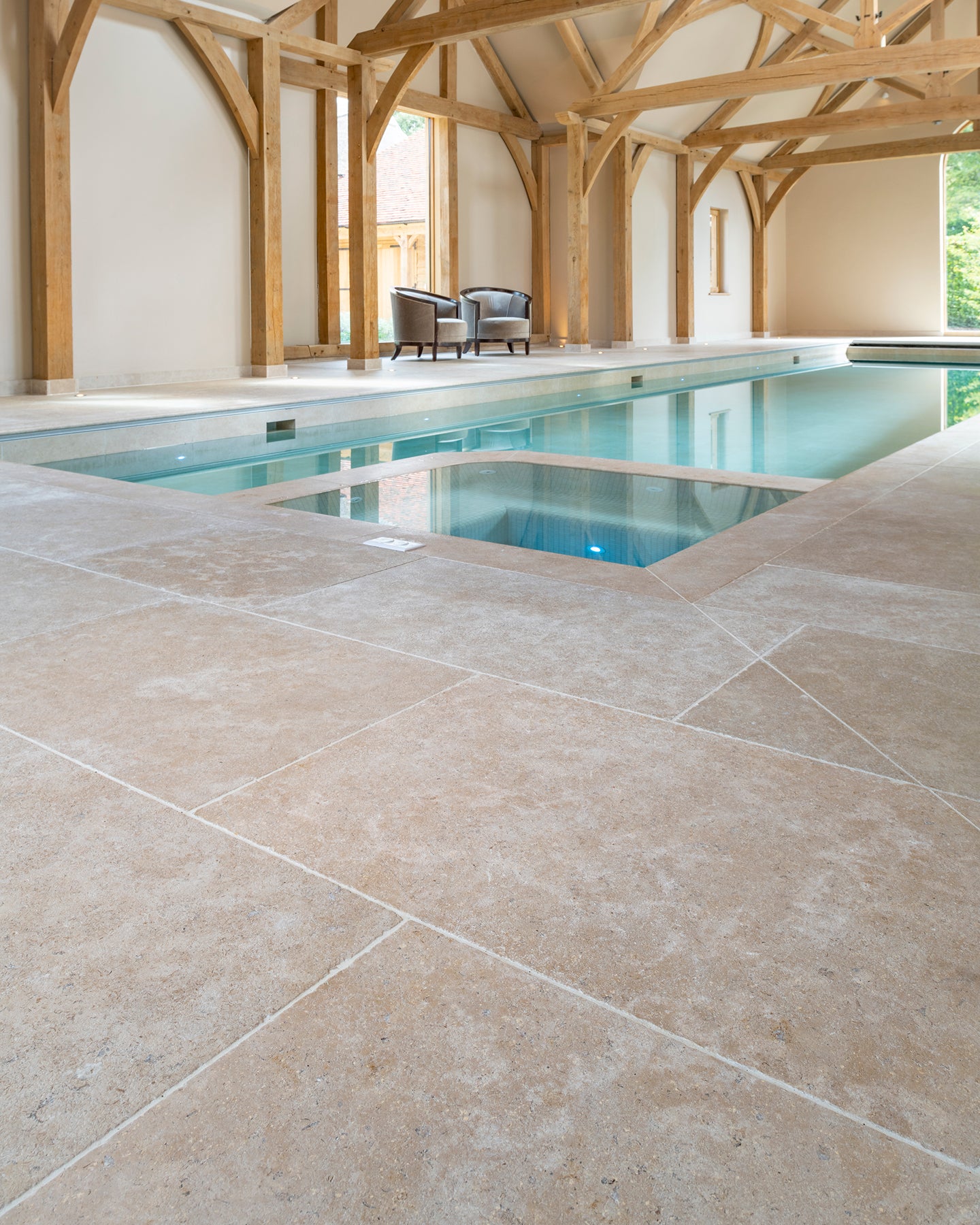 Wychwood Limestone Tumbled & Etched Finish