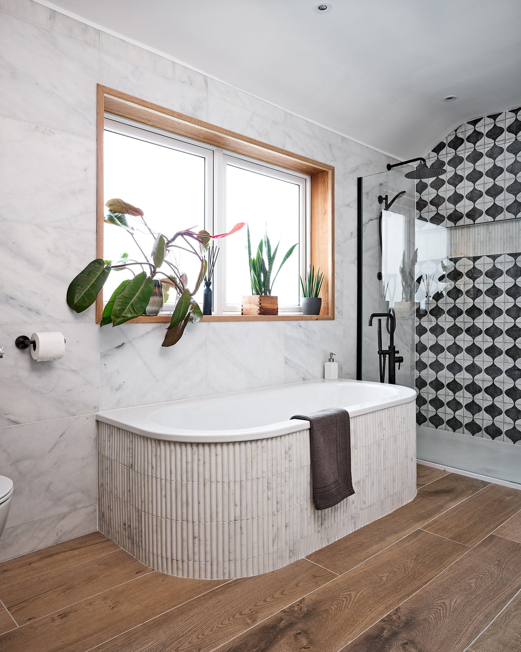 Zen Marble Honed Reed
